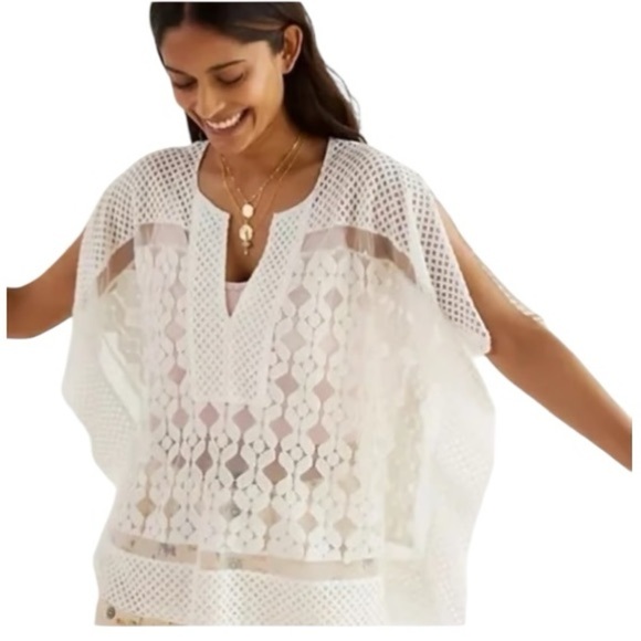 Anthropologie Ivory Lace Crochet Split Sleeve Poncho Top One Size Bohemian - Picture 2 of 10